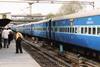 tn_in-delhi-passenger-train_19.jpg