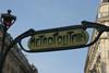 tn_fr-paris-metro-sign_03.jpg