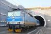 tn_cz-ejpovice-tunnel-first-passenger-train-photo-cd_01.jpg