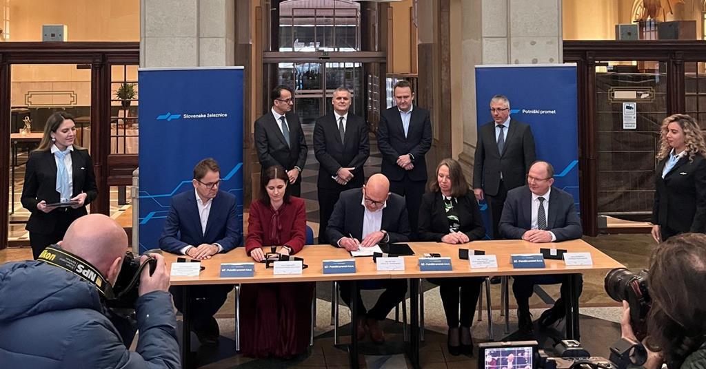 Investments not promises as Slovenian operator orders long-distance trains