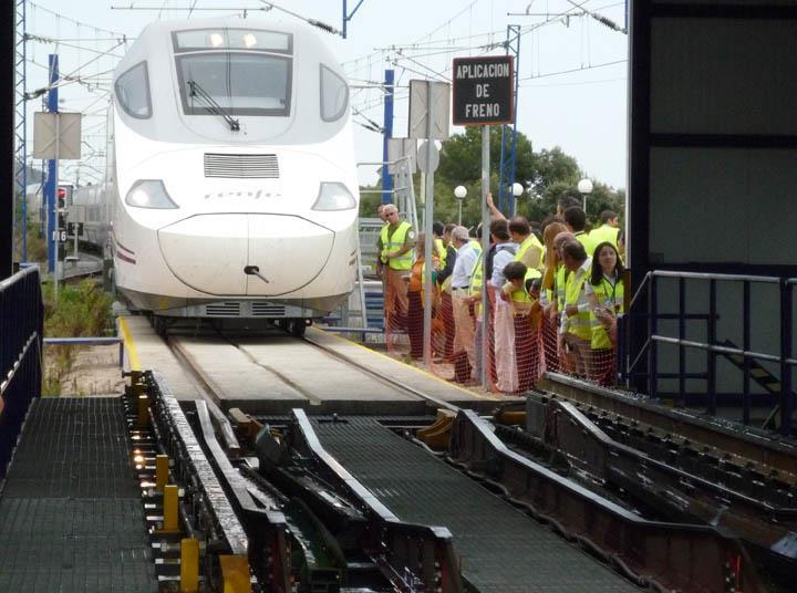 Talgo’s 380 km/h Avril train to take on the airlines News Railway