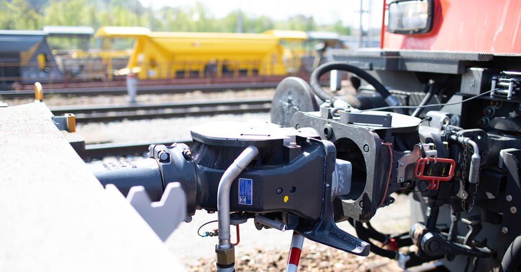 Voith Turbo discusses digital automatic couplers on the latest