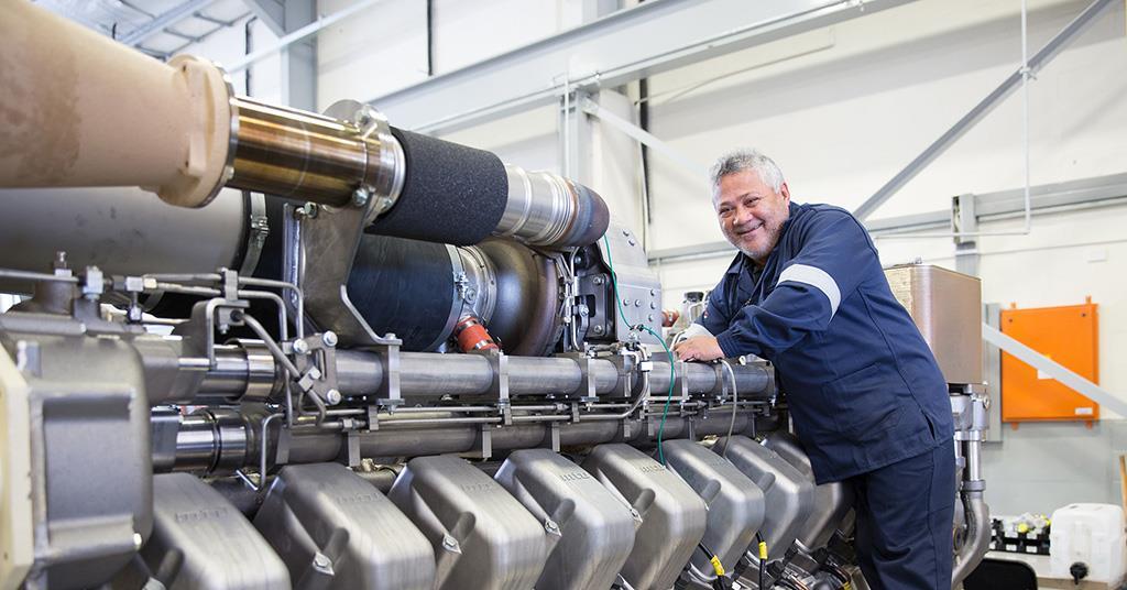 MTU inaugurates Cape Town engine plant News Railway Gazette