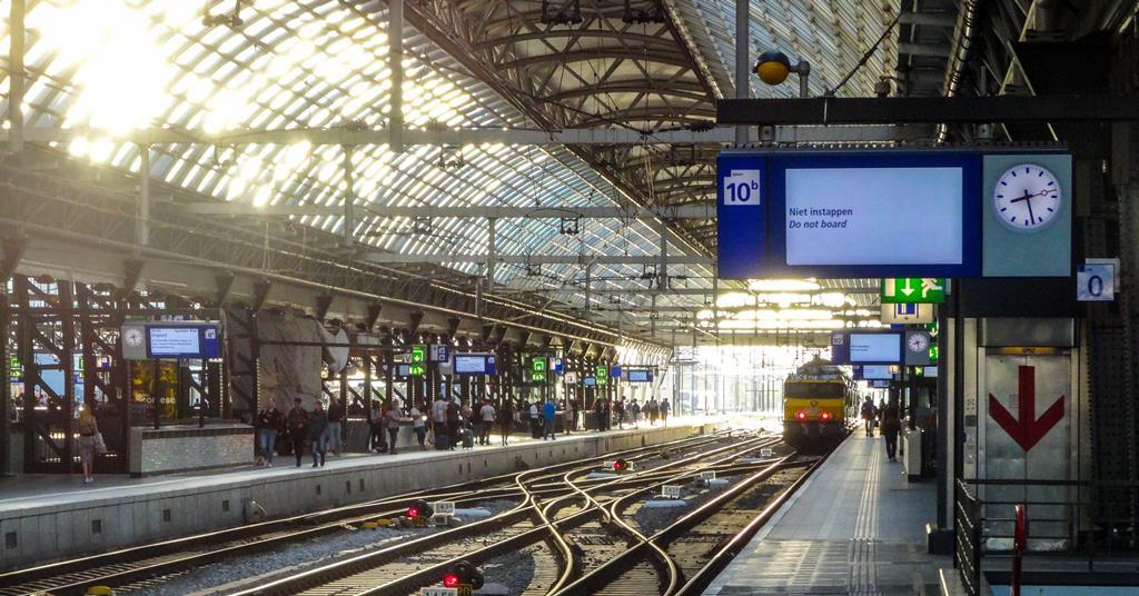 Qbuzz en Flixtrain plannen internationale open access-diensten vanuit Nederland |  nieuws