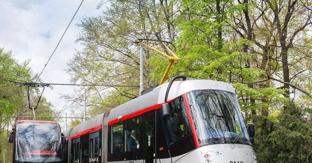 Praha reintroduces 14T trams | News | Railway Gazette International