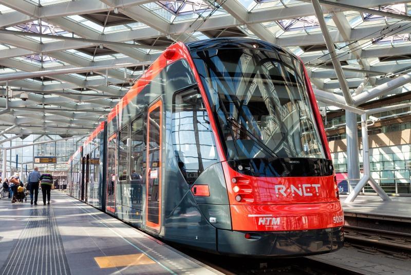  Den  Haag  introduces tram  and bus mobile ticketing Metro 