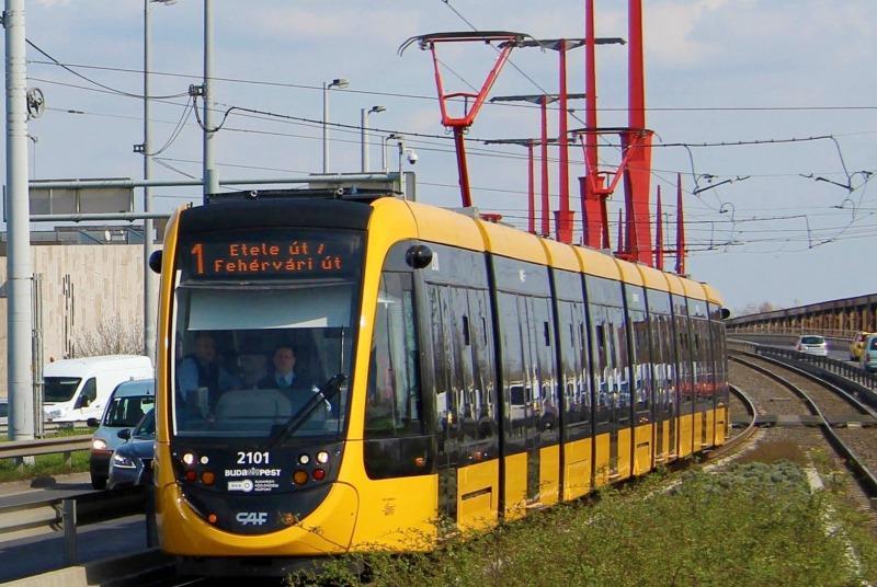 Longest Tram Enters Service In Budapest News Railway Gazette International