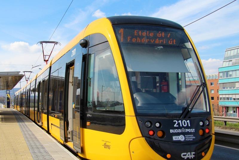 Longest Tram Enters Service In Budapest News Railway Gazette International