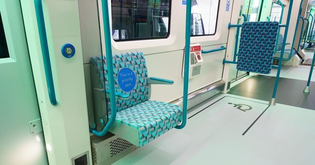 Docklands Light Railway trains unveiled Metro Report International