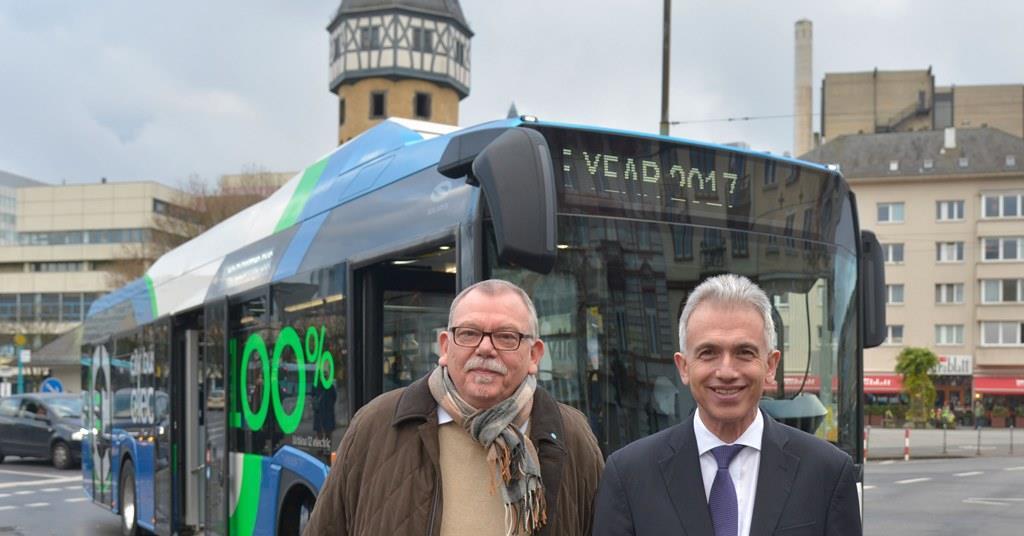 Frankfurt electric bus order placed News Railway Gazette International