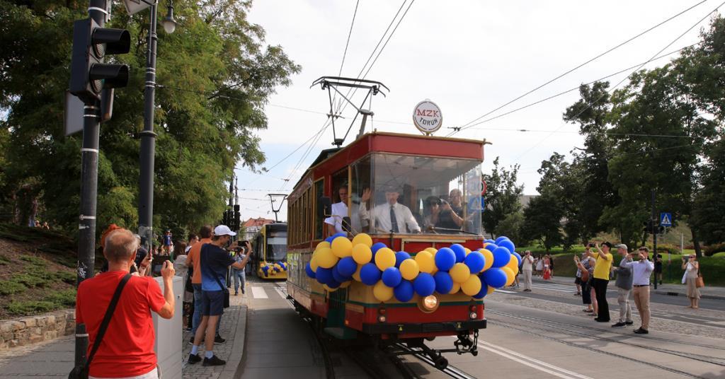 Toruń tramway extension opens Metro Report International Railway