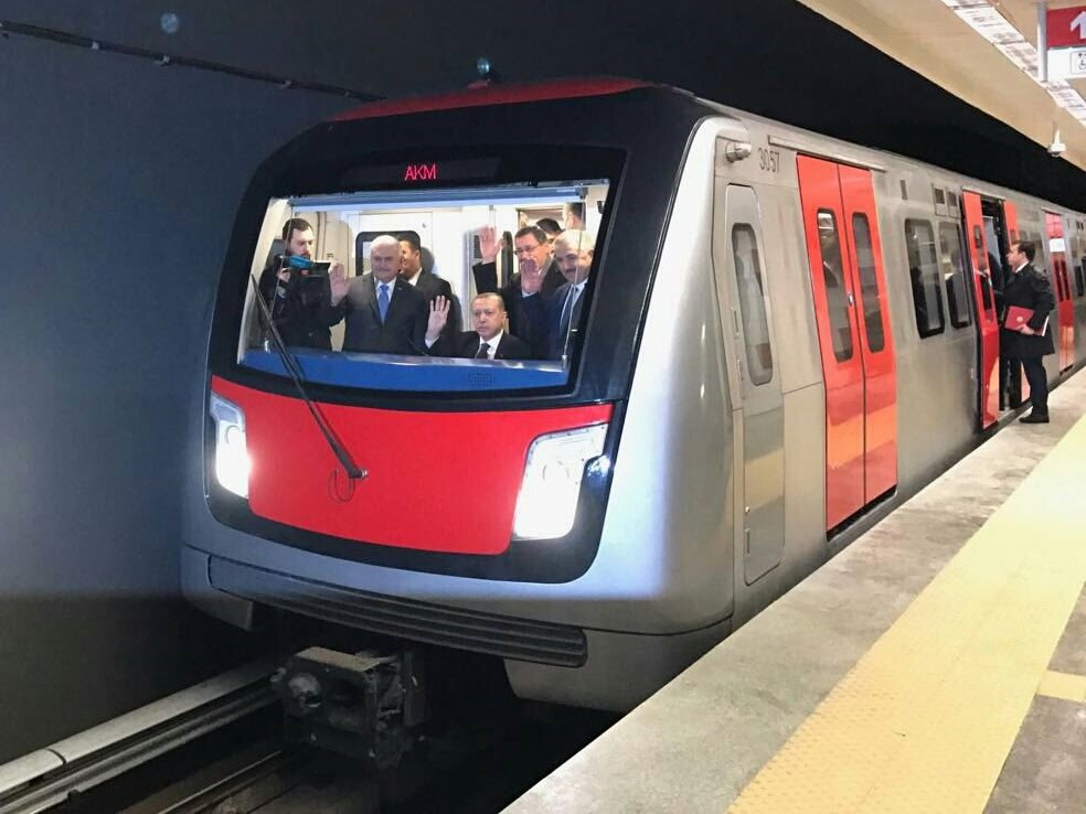 Поезда метро Анкара. Ankara Metro. Метрополитен Анкары. Метро Анкара станции.