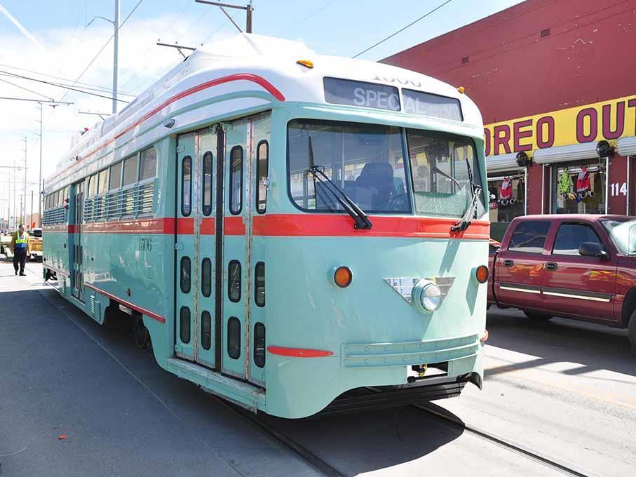 El Paso Streetcar inaugurated | Metro Report International | Railway ...