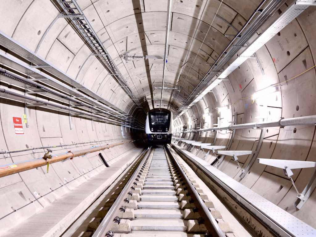 Crossrail opening delayed Urban news Railway Gazette International