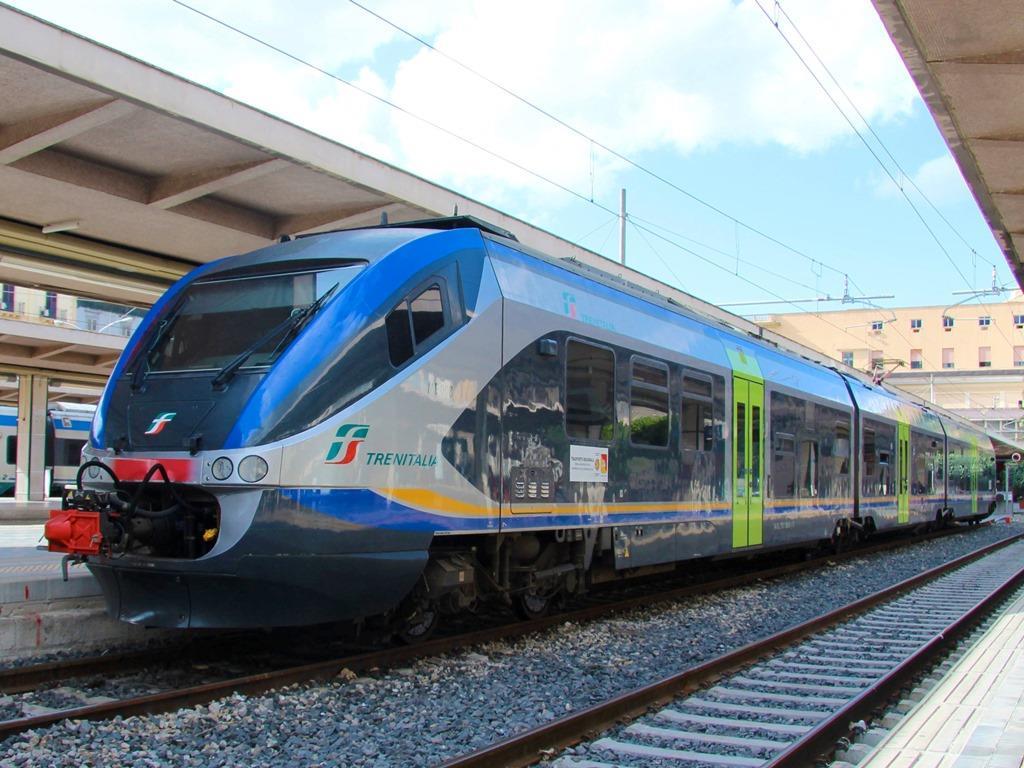 Trenitalia Signs Sicily Operating Contract News Railway Gazette International