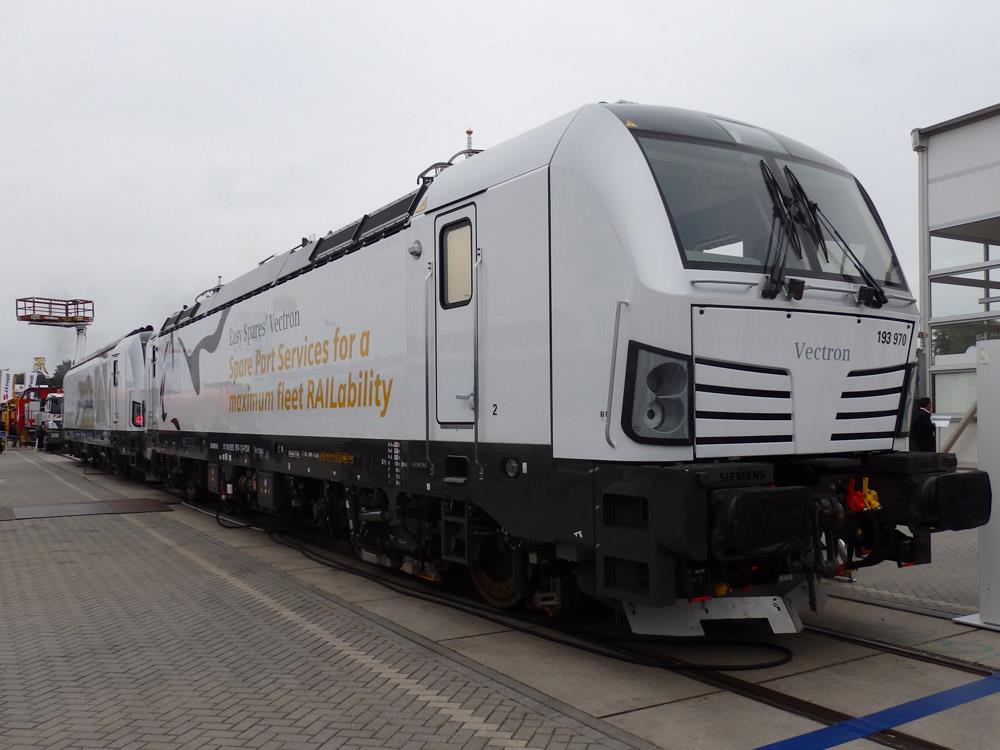 Поезд гибрид. Siemens Vectron. Siemens Vectron Dual. Vectron 1:87. Гибридны поезд ГАЗ.