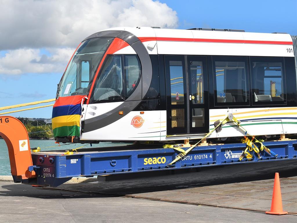 Mauritius Metro Express Light Rail Vehicle Arrives Urban News