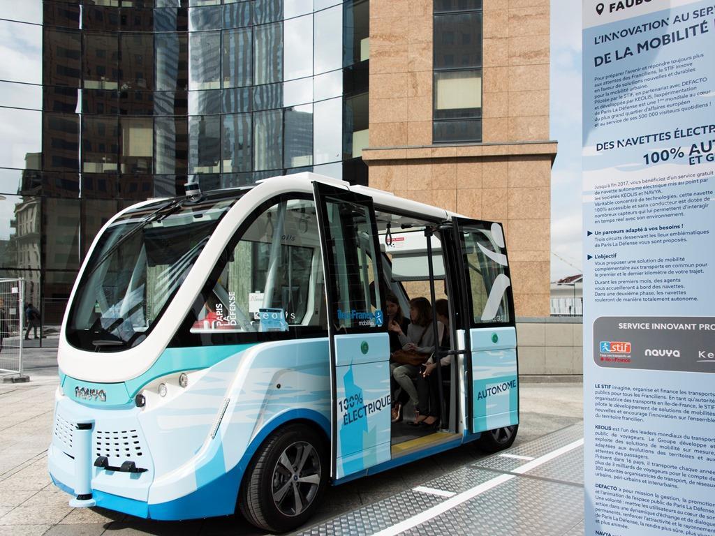 Driverless Shuttles On Test In La Defense Urban News