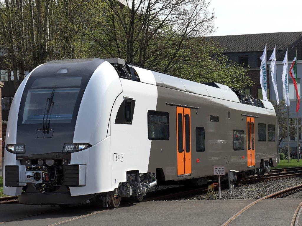 Rhein-Ruhr-Express EMU car rolled out | News | Railway Gazette ...