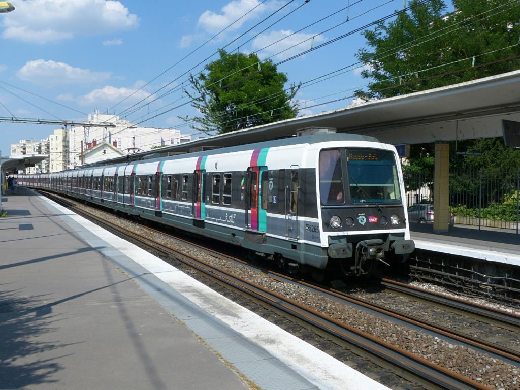 MING fleet to replace RER B Interconnexion stock | News ...