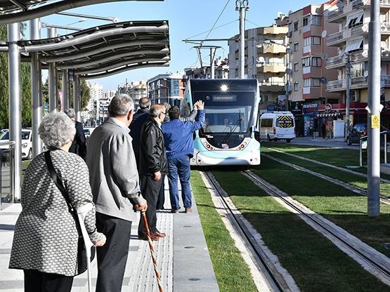 Karsiyaka Tram Line Opens In Izmir News Railway Gazette International
