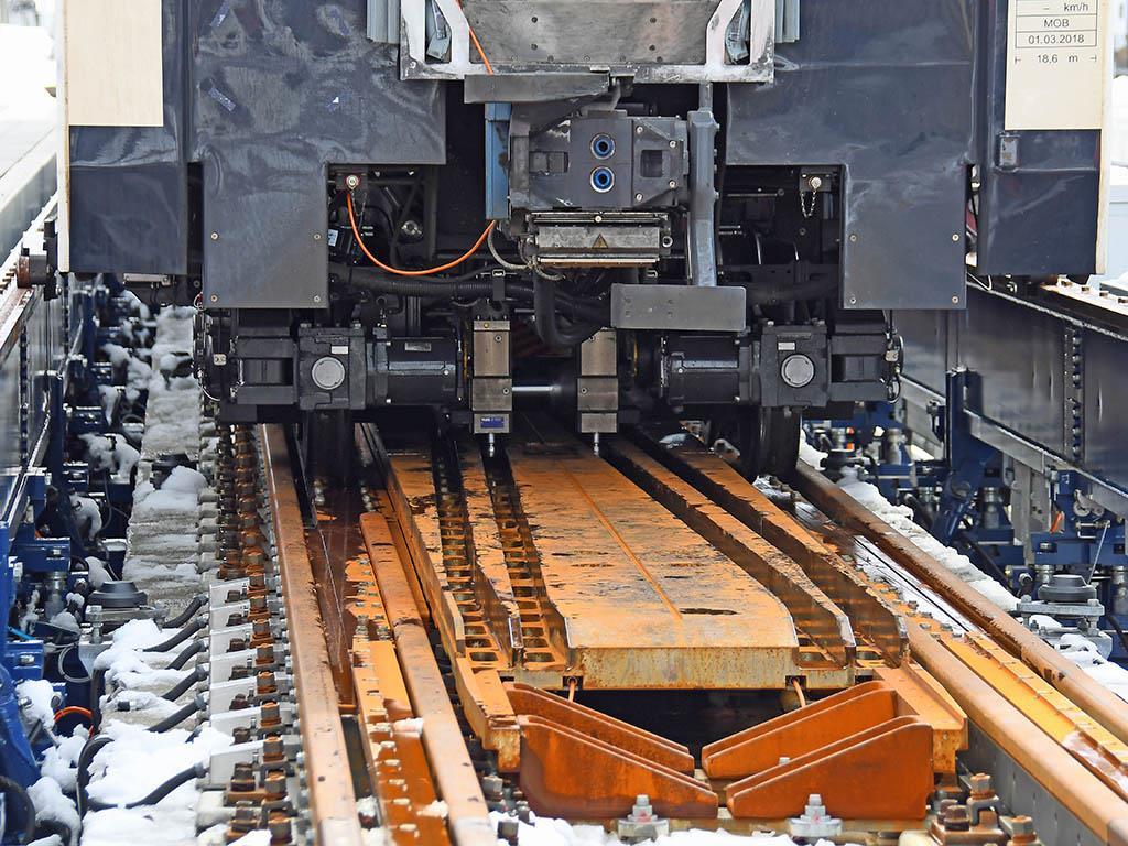 Mob S Gauge Changing Bogies Pass Test News Railway Gazette