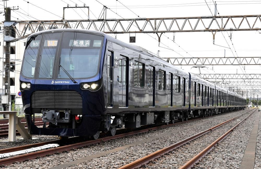 Sotetsu Series 21000 EMU enters service | News | Railway Gazette 