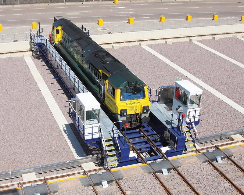 Locomotive traverser at the Port of Felixstowe | News | Railway