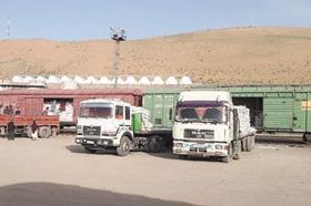 Afghanistan freight train and lorries (Photo: AfRA)