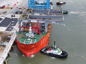 RMG cranes arrive at DP World London Gateway