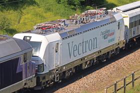 Siemens Mobility Vectron locomotive being delivered to Plouaret in France