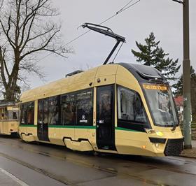 Moderus Gamma trams in service on Woltersdorf Route 87 (image Woltersdorf Schleuse)