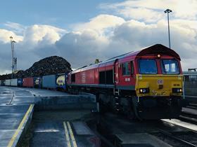 tn_gb-dbcargo-intermodal-southampton-wakefield-dbcargo_01.jpg