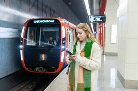 Moskva metro passenger (Photo Moskva Metro)