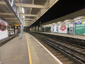 SWR station lights