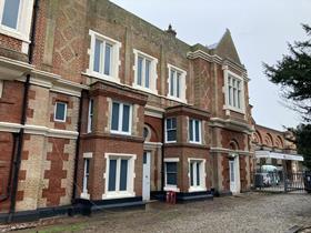 Bury St Edmunds station masters house restored 2021