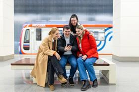 Moskva Metro passengers