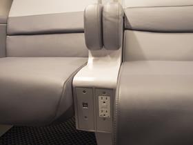 us-amtrak-new-Acela-seat-socket