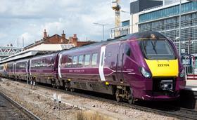 gb East Midlands Railway Class 222 at Nottingham (Tony Miles)