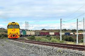 Aurizon container train at Glenlee, Sydney (Photo Aurizon)