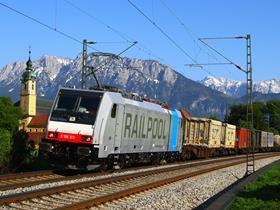 Railpool Traxx locomotive.