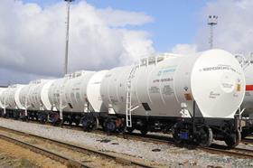 UWC tank cars for chemical freights