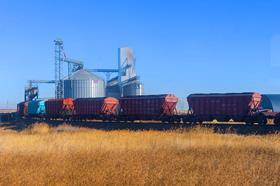 Kazakh grain train (Photo KTZ)