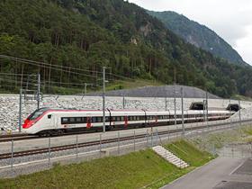 tn_ch-sbb-ec250-giruno-gotthardbasetunnel-first_run-stadler_01.jpg