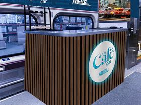 Metra CafeCar