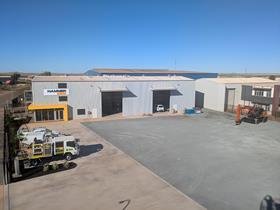 272cee4640779f9f04f46534f0a3edb4