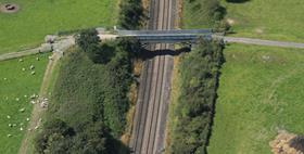 Crawshaw Woods Bridge Routeview image