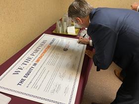 pri-equity-in-infrastructure-pledge-signing (Photo WSP)