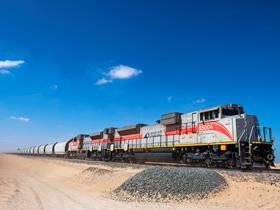 tn_ae-etihad-rail-sulphur-train-stage-one.jpg