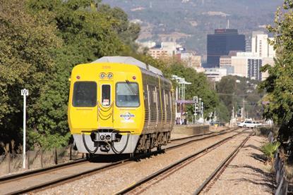 au-Adelaide Outer Harbour line DMU